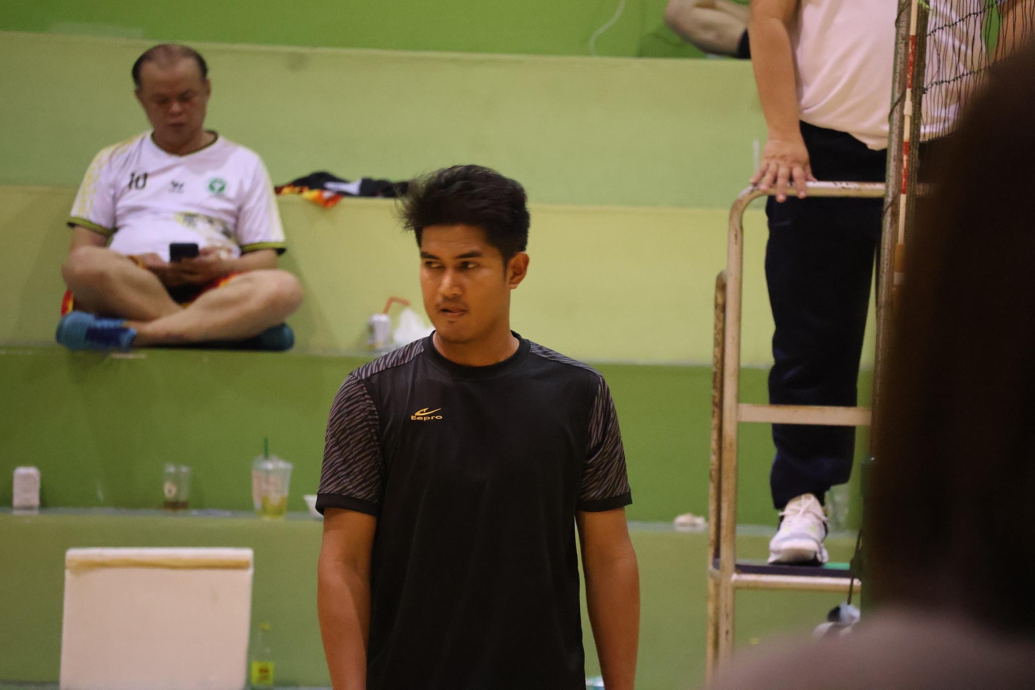 193. การแข่งขันกีฬาวอลเลย์บอลเชื่อมความสัมพันธ์ระหว่างหน่วยงาน คู่ที่ 9 - 15