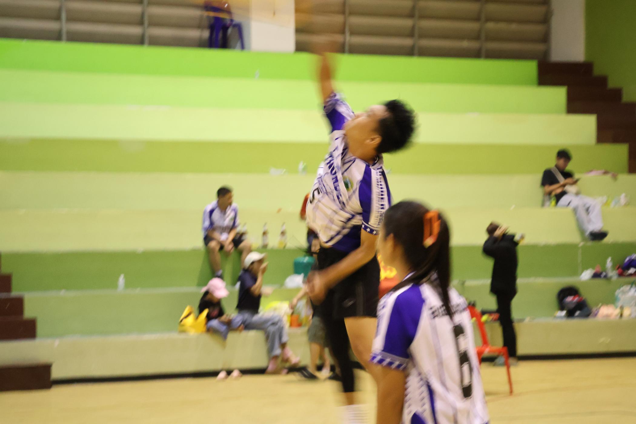 207. การแข่งขันกีฬาวอลเลย์บอลเชื่อมความสัมพันธ์ระหว่างหน่วยงาน คู่ที่ 9 - 15