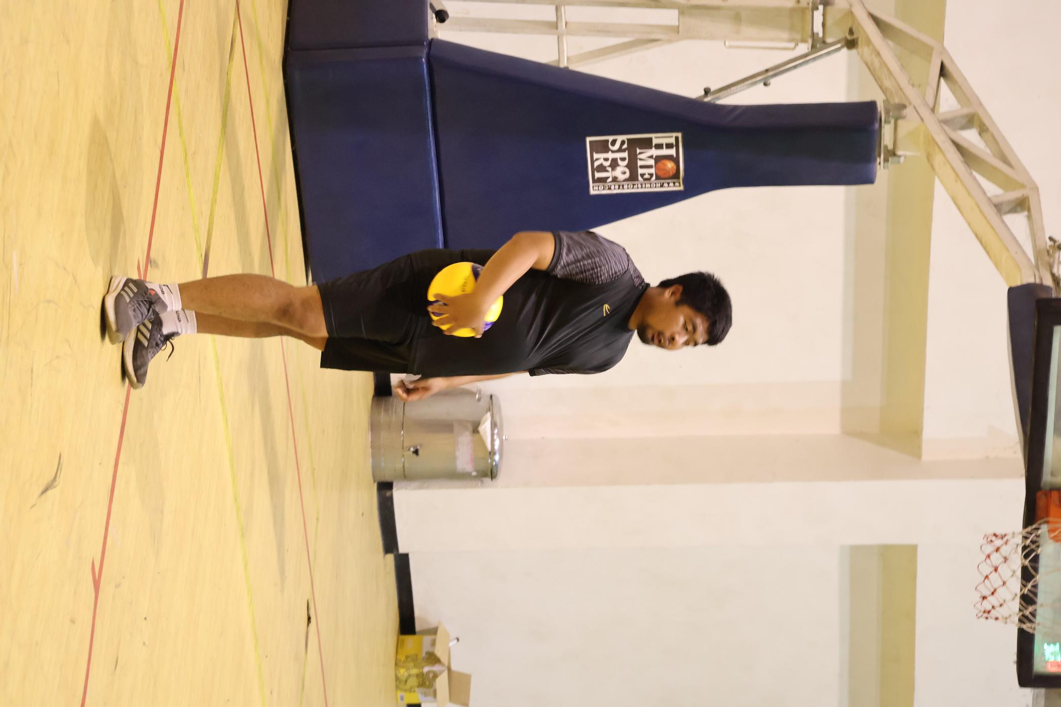 208. การแข่งขันกีฬาวอลเลย์บอลเชื่อมความสัมพันธ์ระหว่างหน่วยงาน คู่ที่ 9 - 15