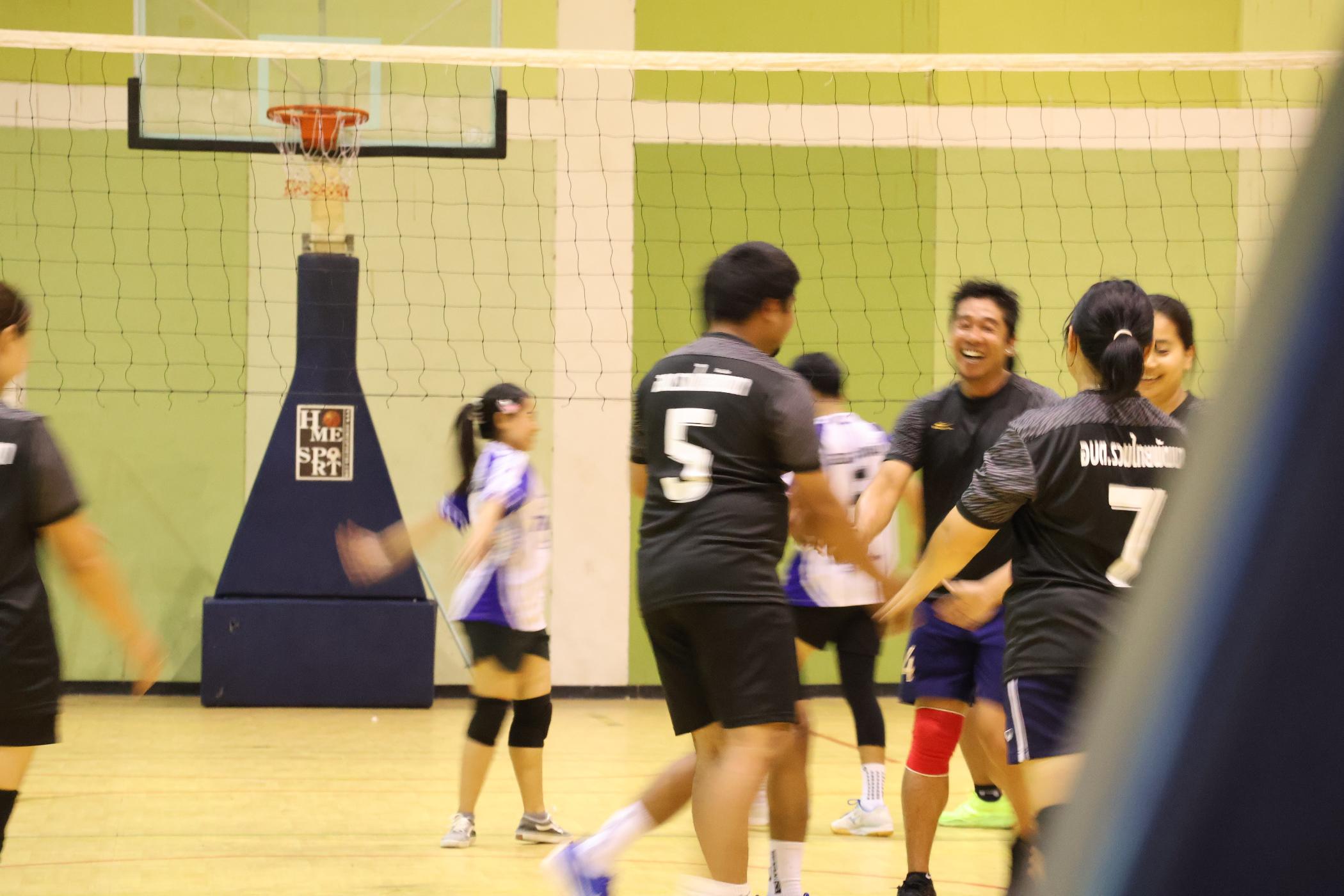 213. การแข่งขันกีฬาวอลเลย์บอลเชื่อมความสัมพันธ์ระหว่างหน่วยงาน คู่ที่ 9 - 15