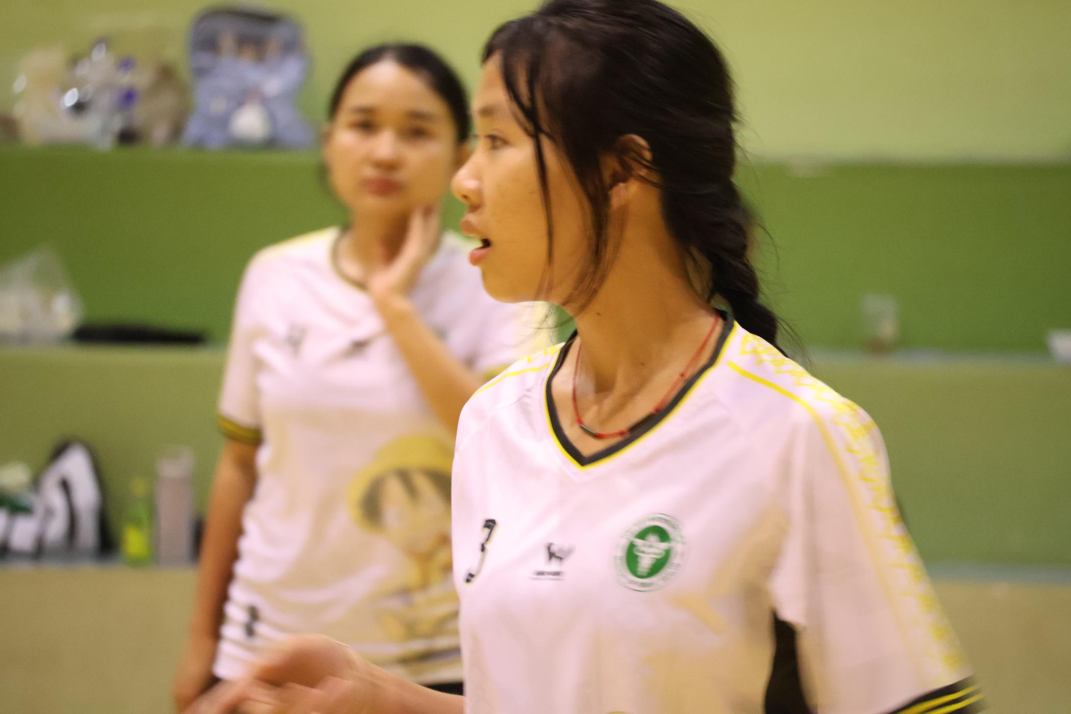 243. การแข่งขันกีฬาวอลเลย์บอลเชื่อมความสัมพันธ์ระหว่างหน่วยงาน คู่ที่ 9 - 15