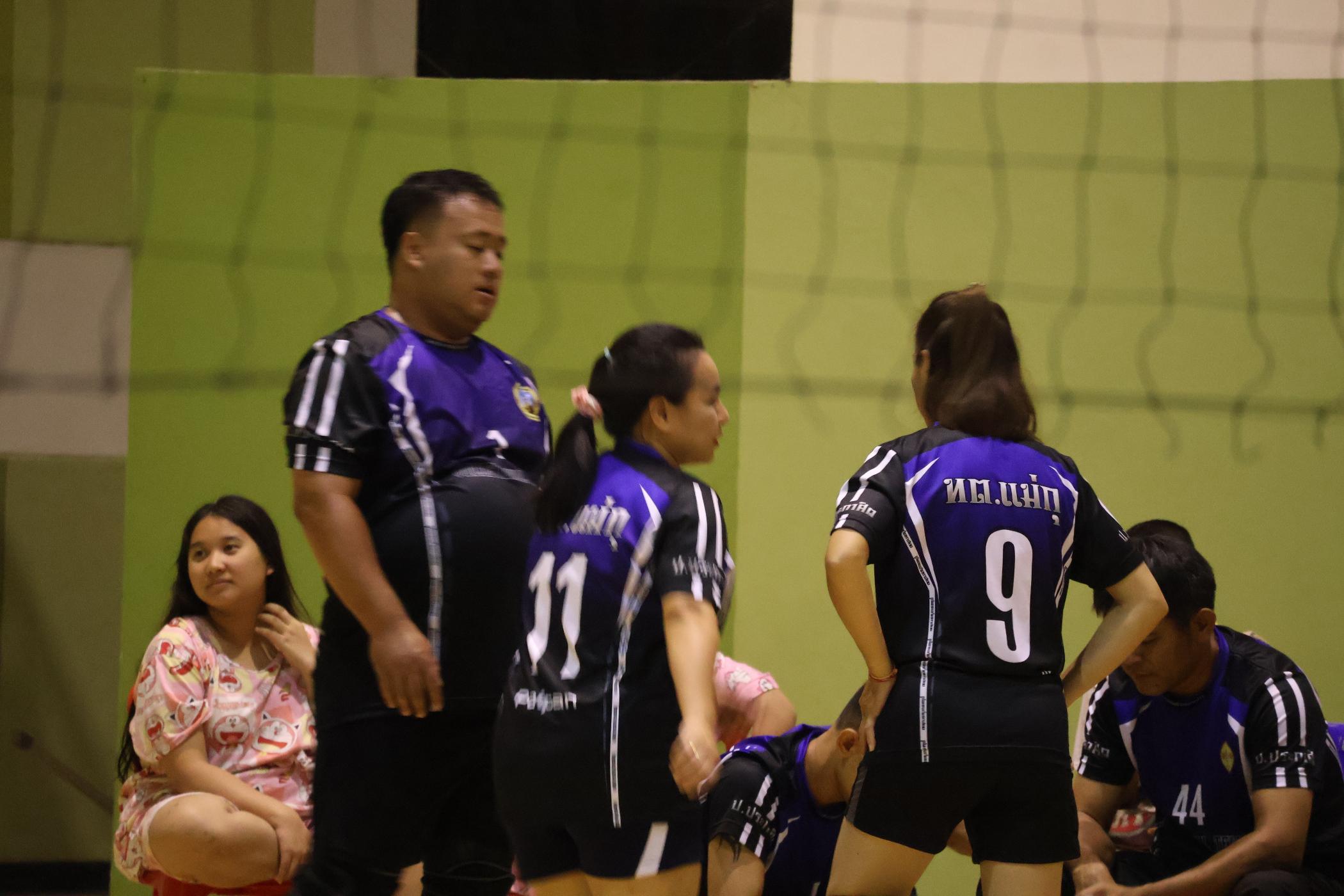 258. การแข่งขันกีฬาวอลเลย์บอลเชื่อมความสัมพันธ์ระหว่างหน่วยงาน คู่ที่ 9 - 15