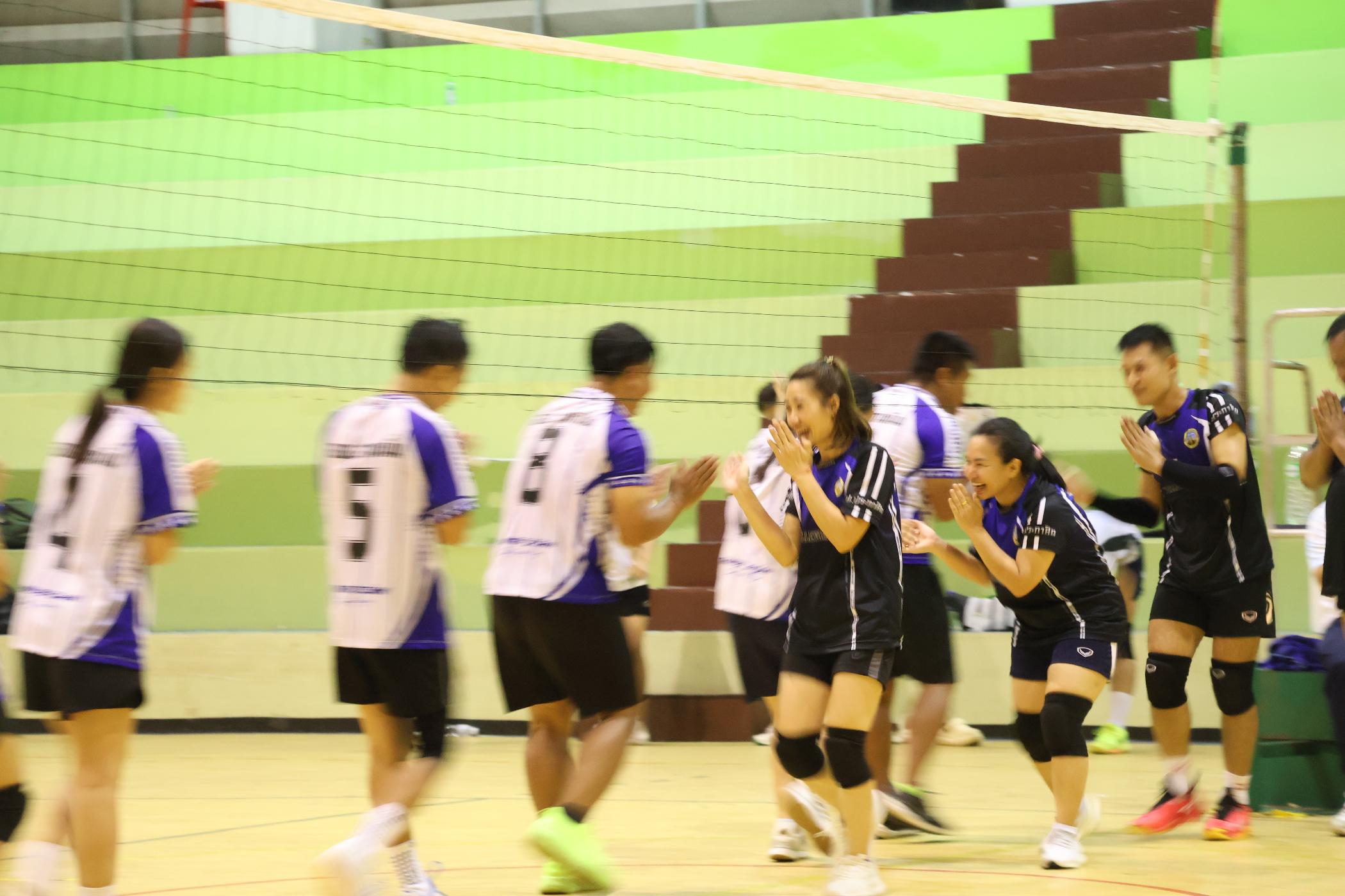 286. การแข่งขันกีฬาวอลเลย์บอลเชื่อมความสัมพันธ์ระหว่างหน่วยงาน คู่ที่ 9 - 15