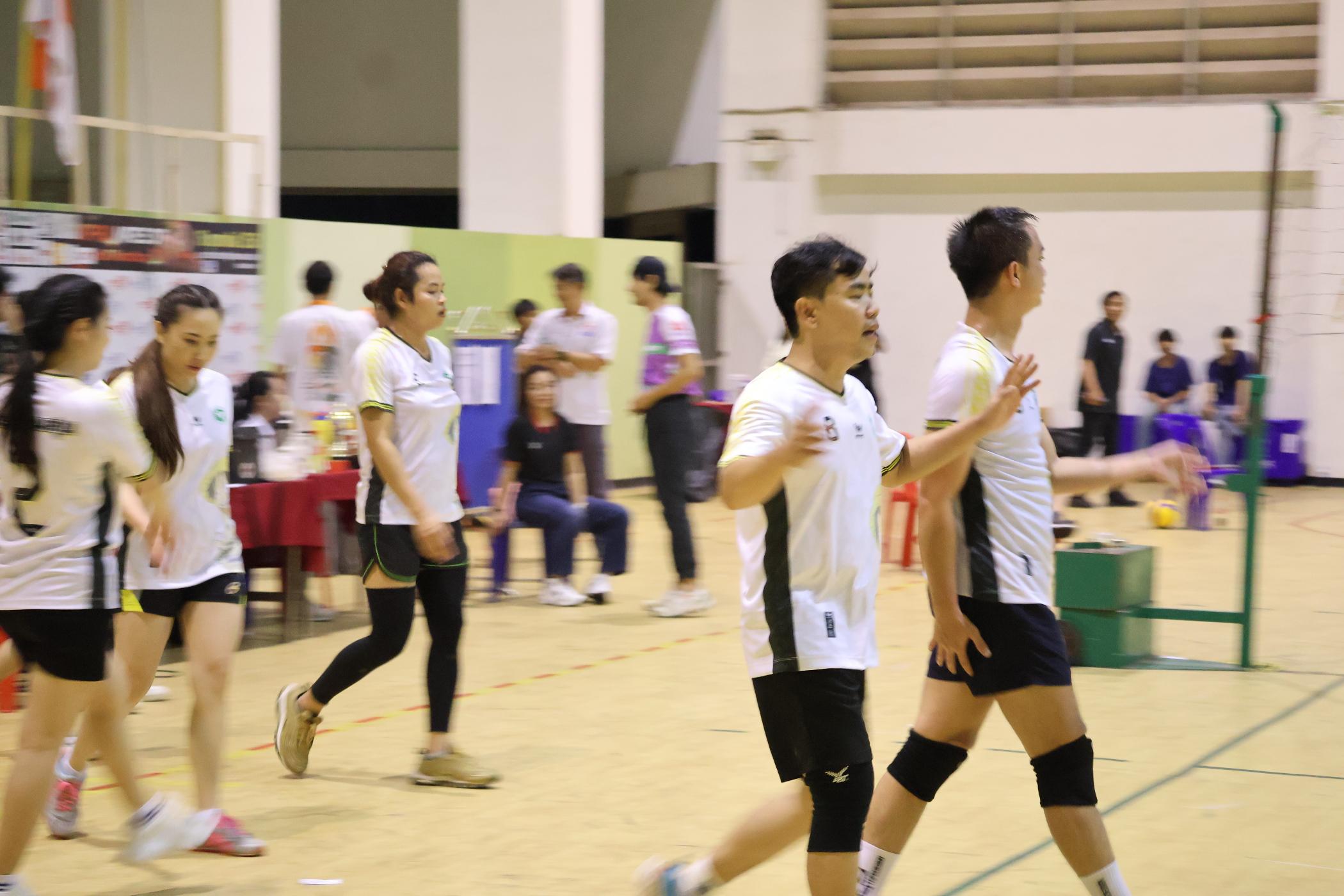 314. การแข่งขันกีฬาวอลเลย์บอลเชื่อมความสัมพันธ์ระหว่างหน่วยงาน คู่ที่ 9 - 15