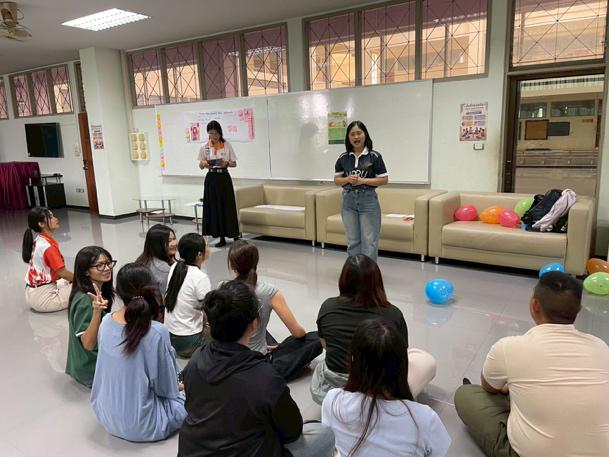 โครงการเยาวชนคนชาติพันธุ์ สร้างสรรค์ปันสุข ลดภัยเสี่ยง โครงการย่อยเปิดใจ ไม่ปิดตัว