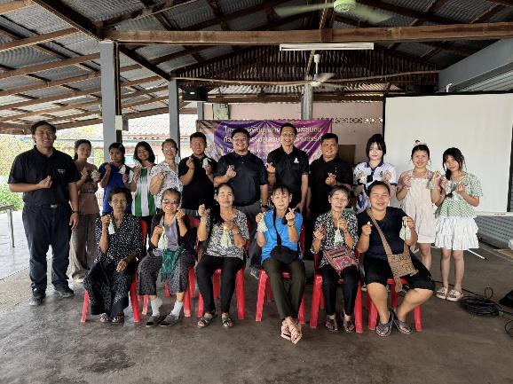 โปรแกรมเทคโนโลยีคอมพิวเตอร์ มรภ.กำแพงเพชร แม่สอด จัดอบรมพัฒนาผลิตภัณฑ์ชุมชน สู่เศรษฐกิจสร้างสรรค์