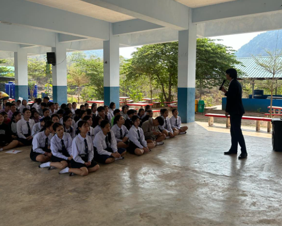 ประชาสัมพันธ์หลักสูตรและแนะแนวการศึกษาเชิงรุกโรงเรียนชุมชนบ้านท่าสองยาง