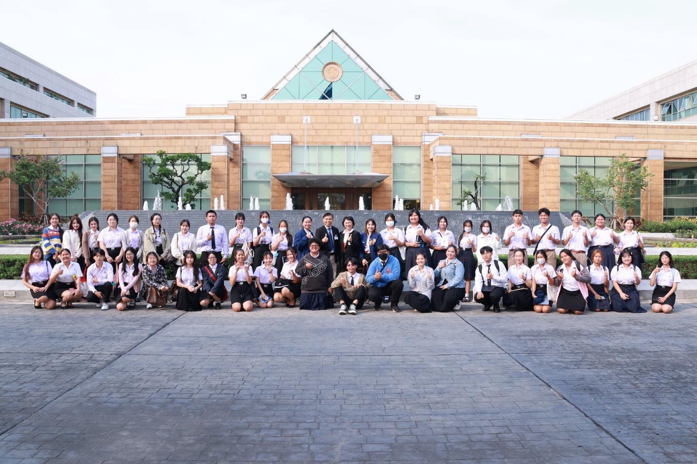 วิเทศสัมพันธ์และกิจการอาเซียน มหาวิทยาลัยราชภัฏกำแพงเพชร จัดกิจกรรม ASEAN Young Leaders เข้าพบกรมอาเซียน กระทรวงการต่างประเทศ ณ กรุงเทพมหานคร