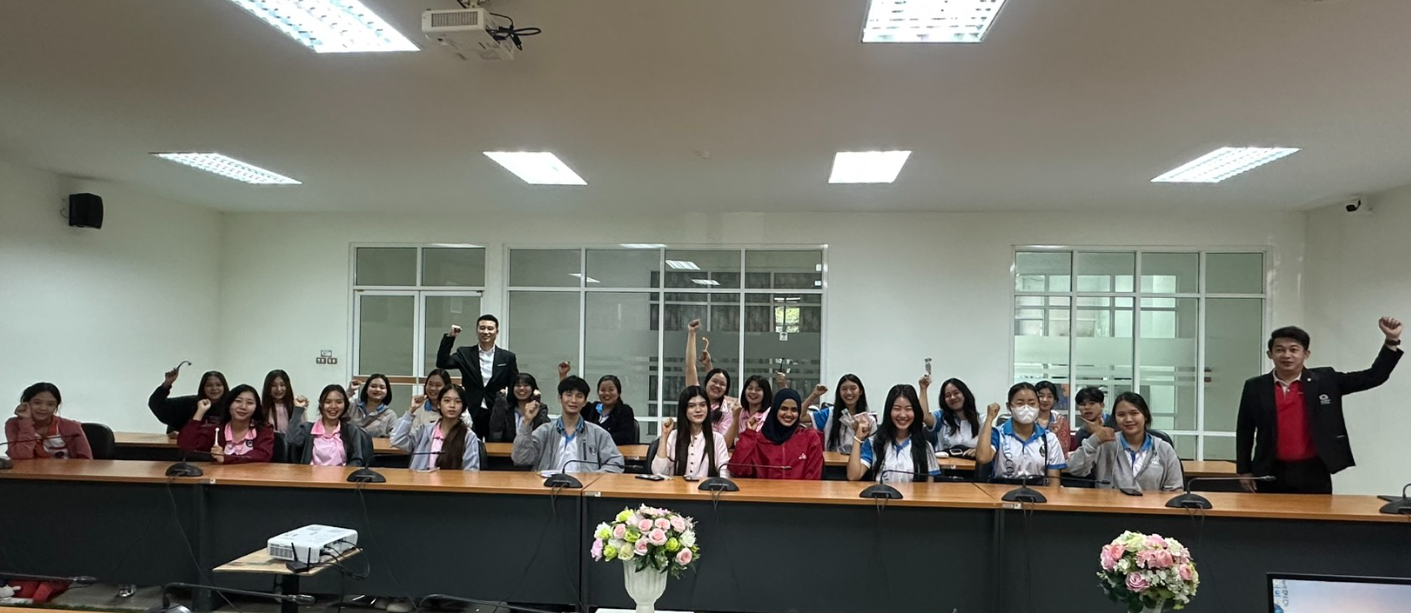 นักศึกษาโปรแกรมวิชาการบัญชี เข้ารับการอบรมการบริหารการเงินและการลงทุน จากตัวแทนที่ปรึกษาทางการเงิน บริษัทหลักทรัพย์ ดาโอ(ประเทศไทย) จำกัด(มหาชน)