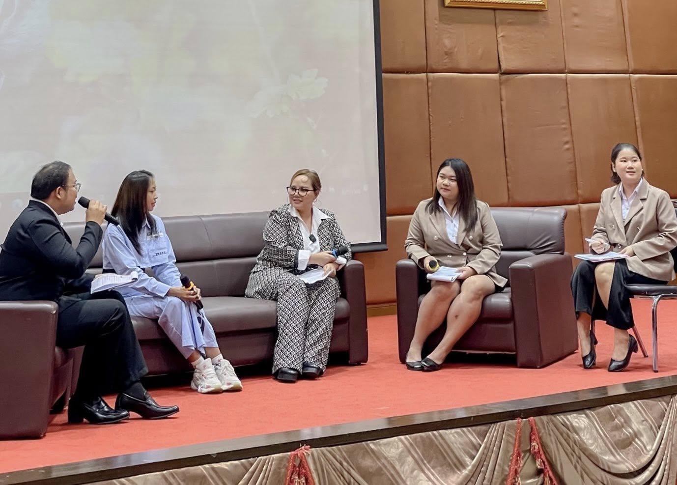 กิจกรรมการสัมมนา การสร้างแบรนด์ และการนำเข้าส่งออกสู่ระดับสากล